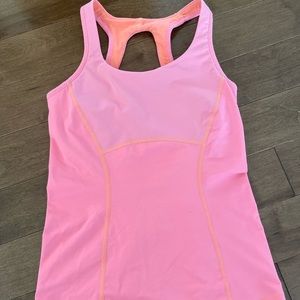 Lululemon tank top // coral